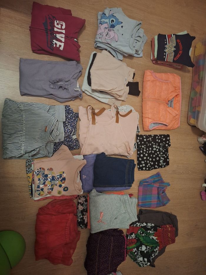 Lot vetements 8 ans fille - photo numéro 2