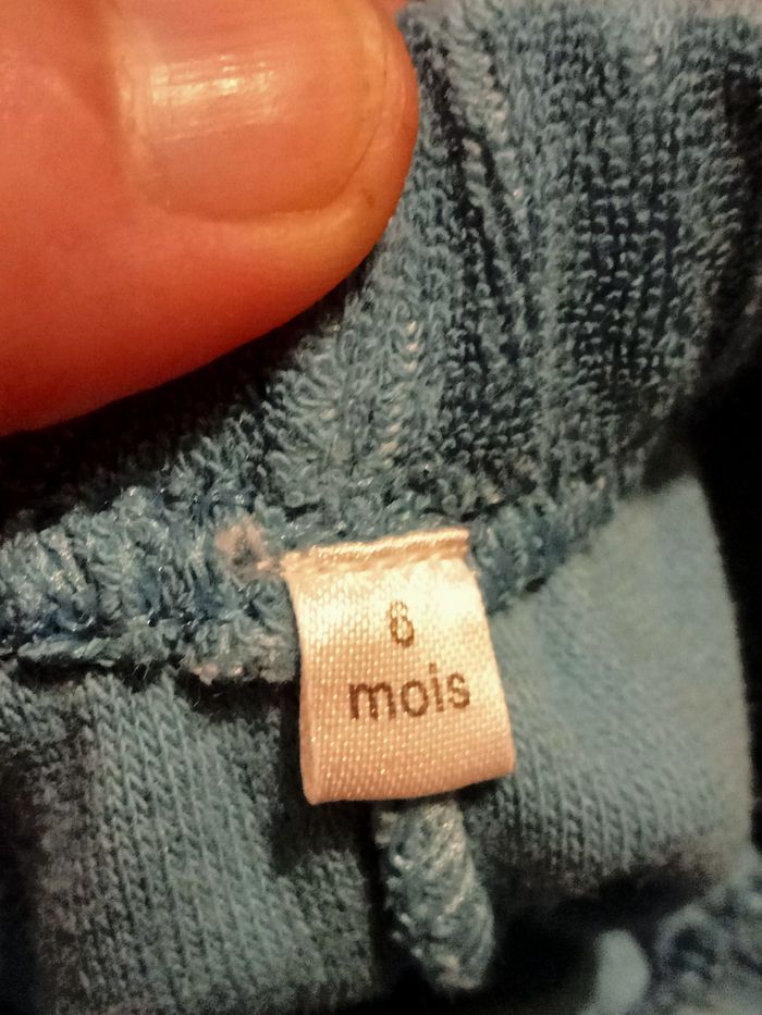 Short bb 🤍💙 - photo numéro 3