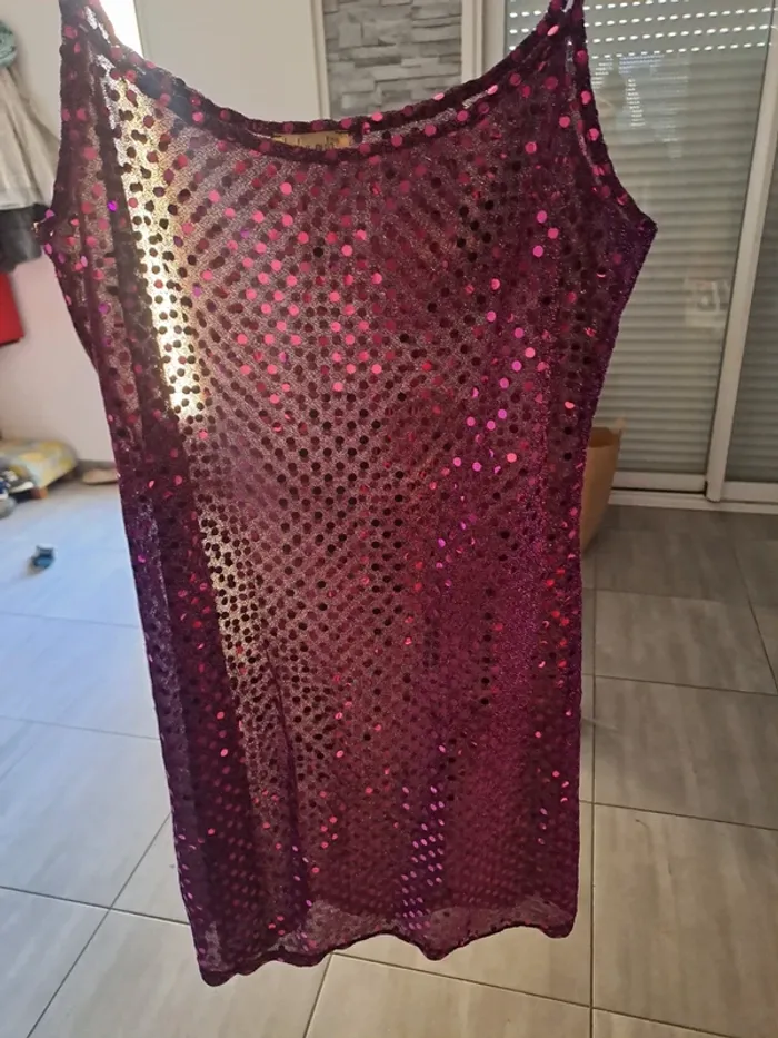 Robe violette transparente à sequins - photo numéro 2