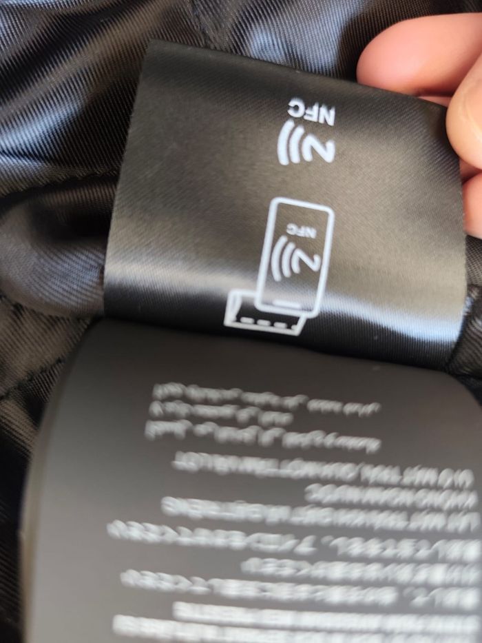 Veste chemise Prada Re nylon noir taille M neuf - photo numéro 7