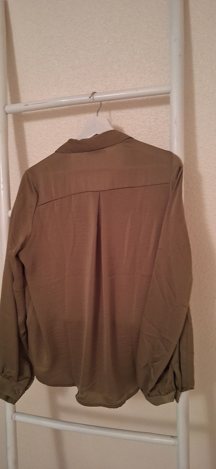 Chemise - photo numéro 3