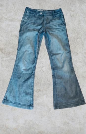 Pantalon à patte d'éléphant 