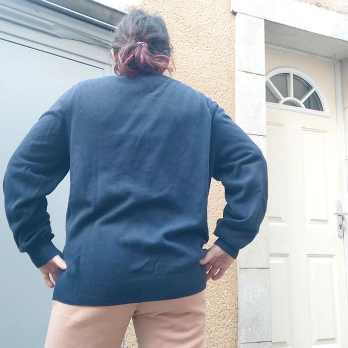 Pull Tommy marine taille L - photo numéro 4