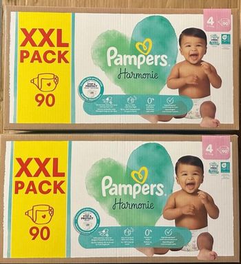 Lot de 2 cartons couches Pampers harmonie taille 4