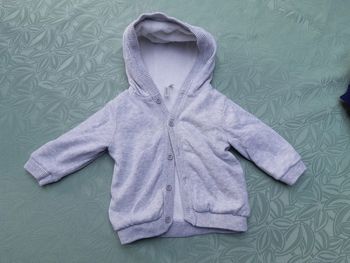 Veste fourrée taille 3 mois