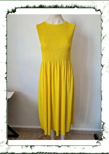 Robe jaune vif poussin fluide midi