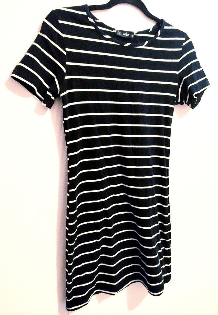 Robe Shein taille Xs - photo numéro 3