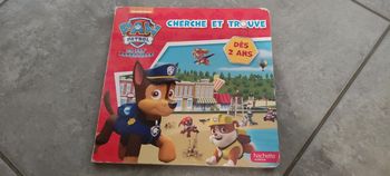 Livre cherche et trouve pat patrouille