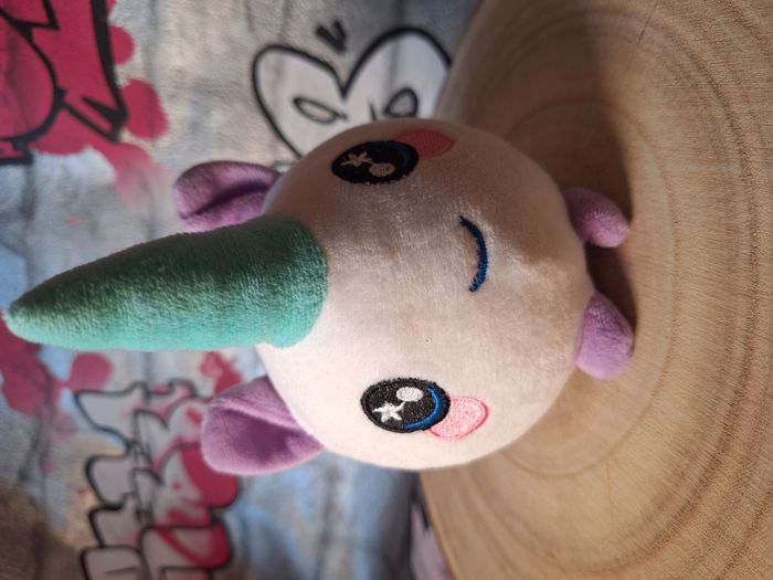 Peluche kawaii licorne colorée relaxante moelleuse et douce - photo numéro 5