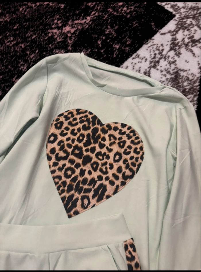 Survêtement maison taille M/L - photo numéro 3