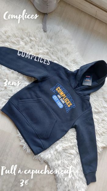 Pull à capuche 3 ans complices