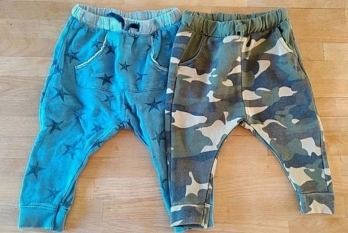 Lot 2 pantalons zara 9/12 mois