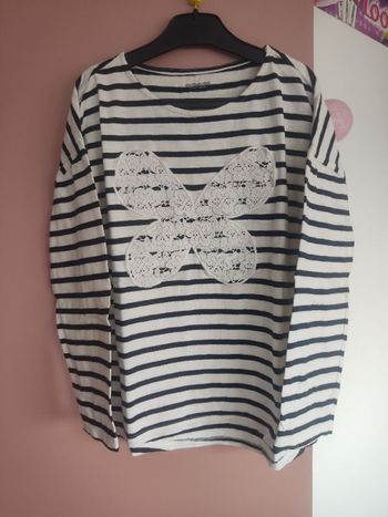 Haut manches longues rayé
