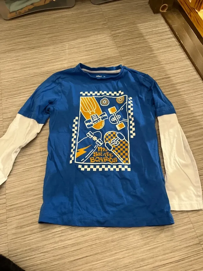 TEE shirt