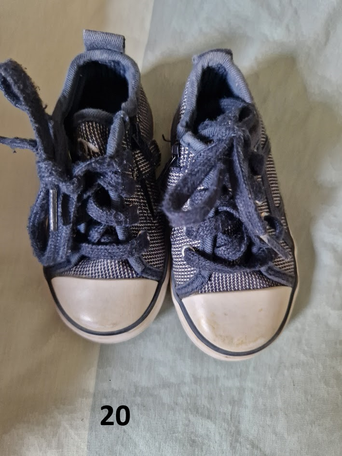 Chaussures garçon 20