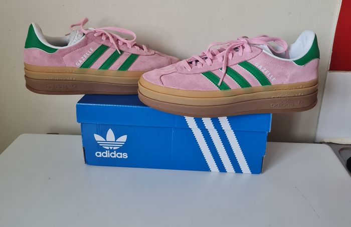 Adidas gazelle bold W taille 38 - photo numéro 2