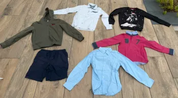 Titre : 👕 Lot garçon – 5 chemises + 1 short (dont Levi’s)