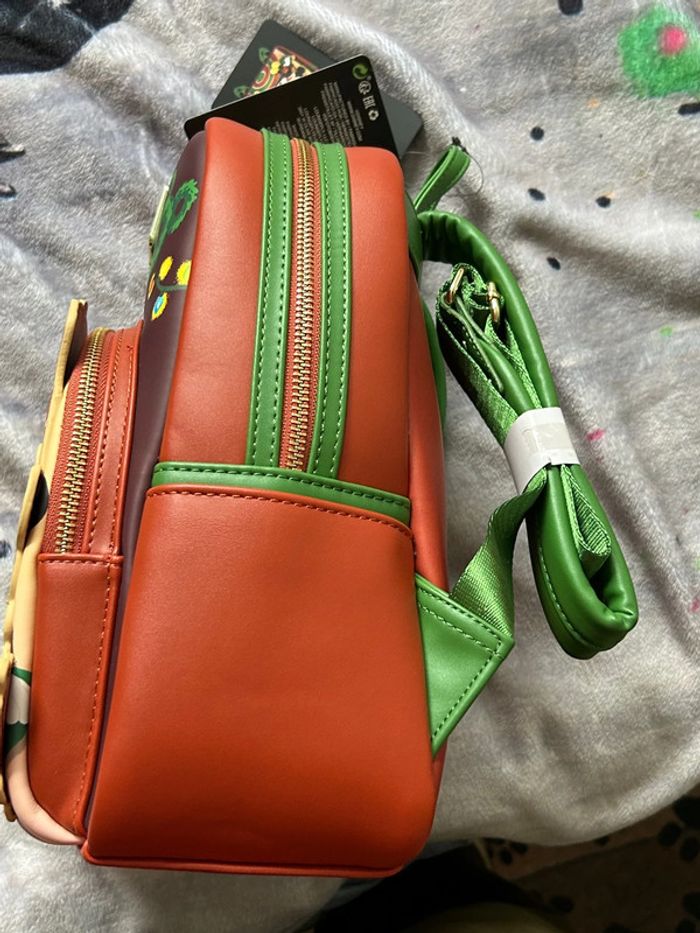 Sac à dos loungefly Disney thème Noël hiver cheminée - photo numéro 7