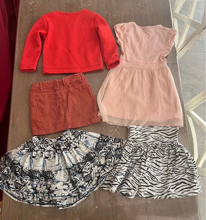 331 - Lot vêtements fille - photo numéro 2
