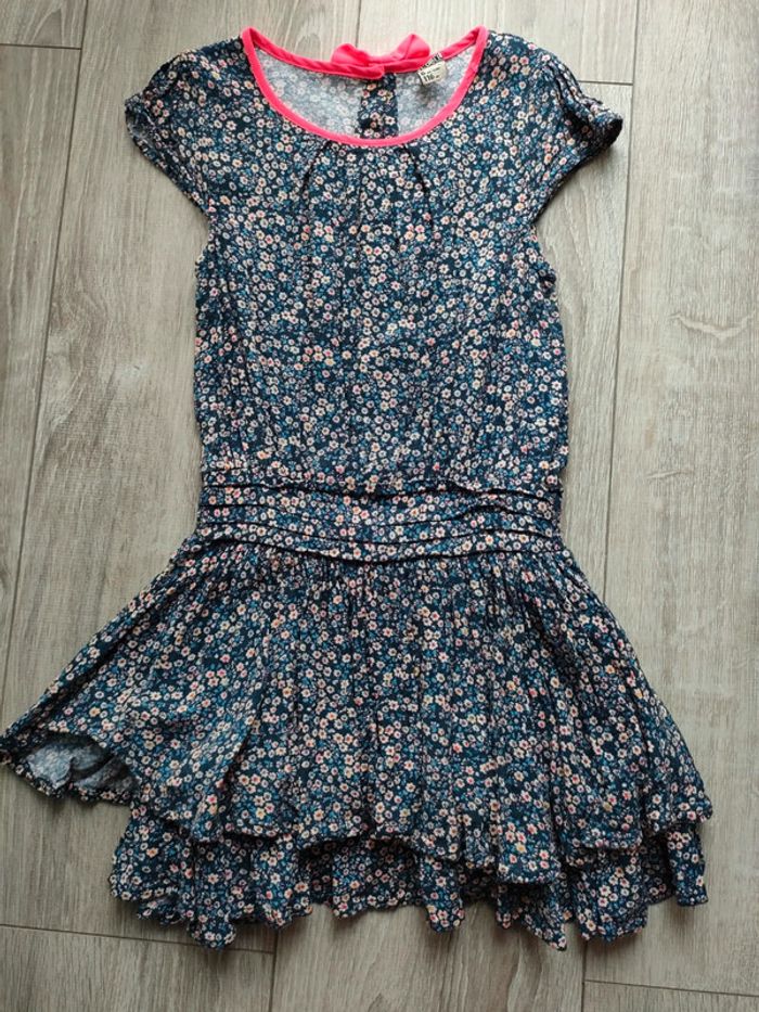 Robe a fleurs