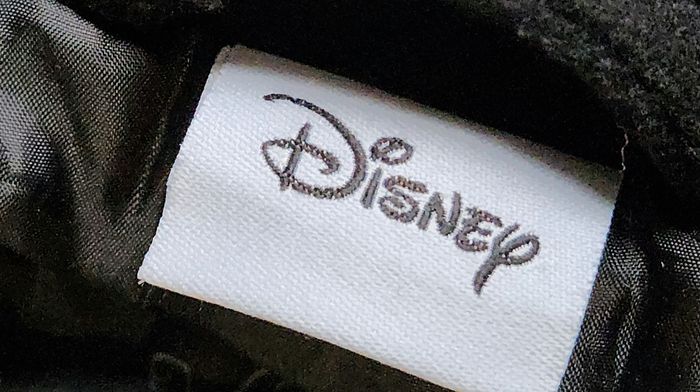 Manteau à capuche Belle et la bête disney - photo numéro 4