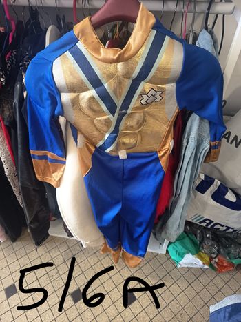 Lot déguisement garçon
