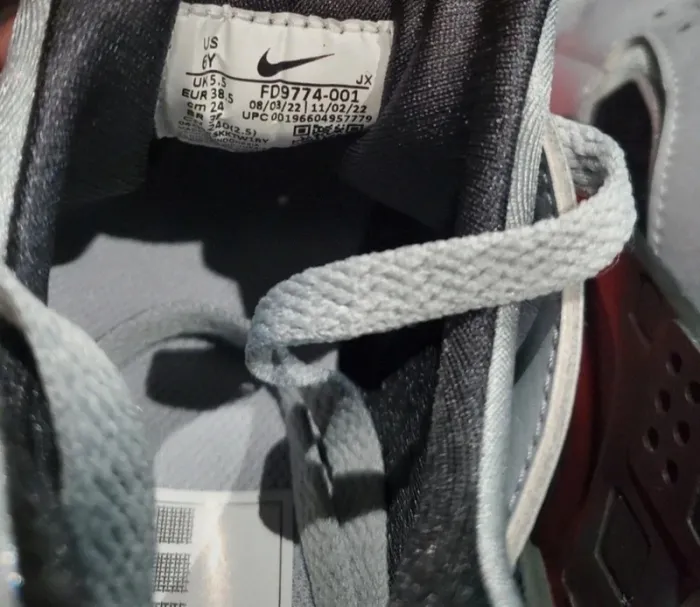 Basket Nike Huarache Run 38,5 Neuve - photo numéro 7