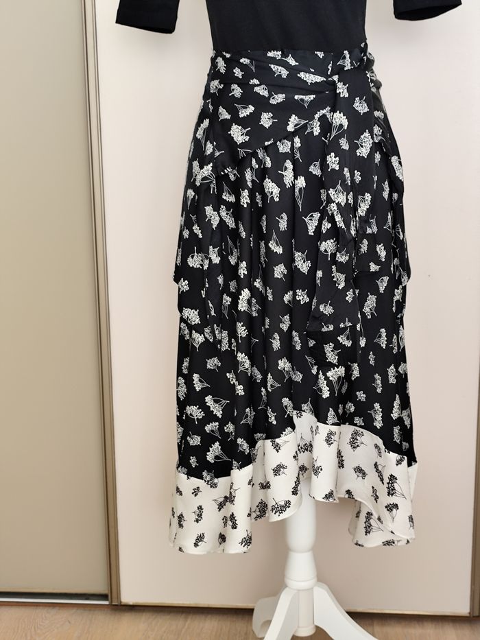 Robe Maje neuve taille 1 noire et blanche toutes saisons de - photo numéro 4