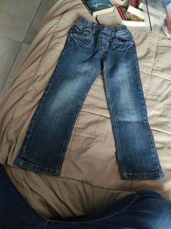 Jean 5 STV comme neuf