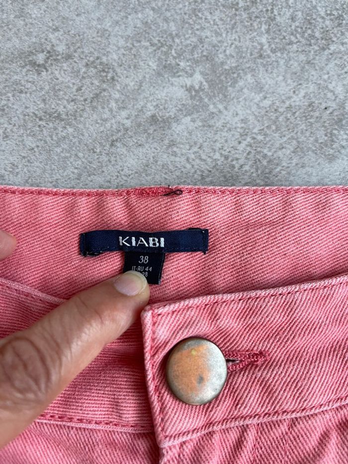 Bermuda jean rose corail - Kiabi - T. 38 - photo numéro 2