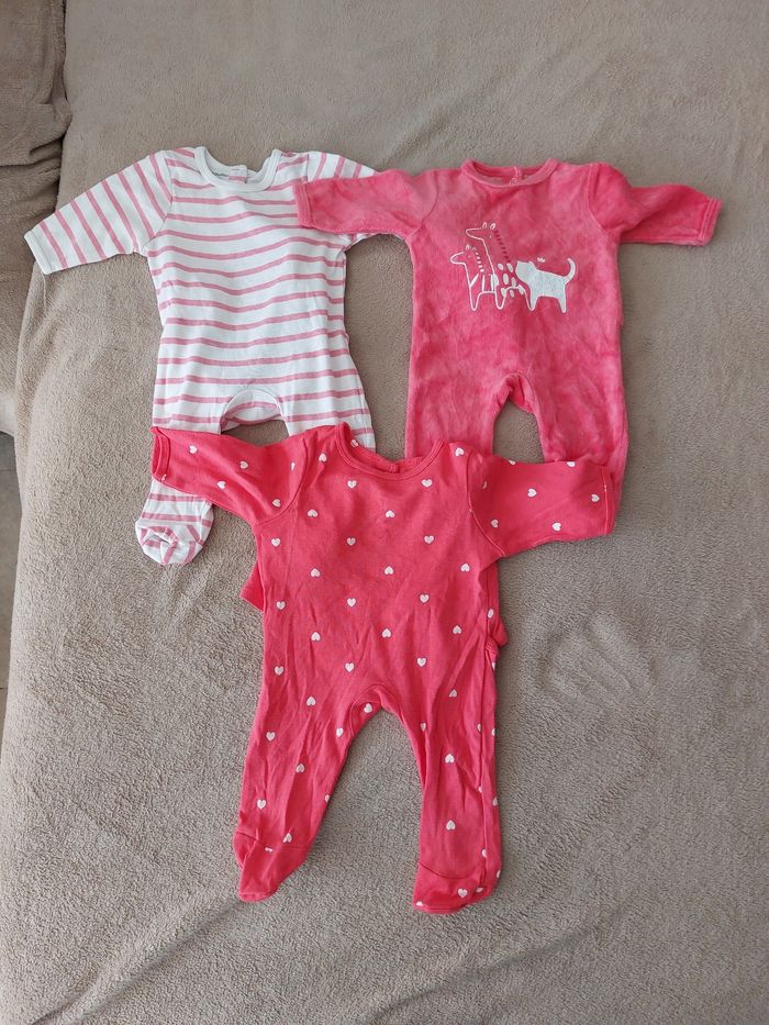 Pyjamas bébé fille  verbaudet 1 mois