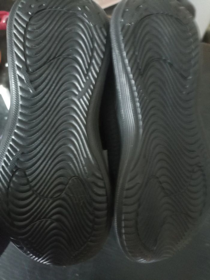 Basket noires taille 31 - photo numéro 3