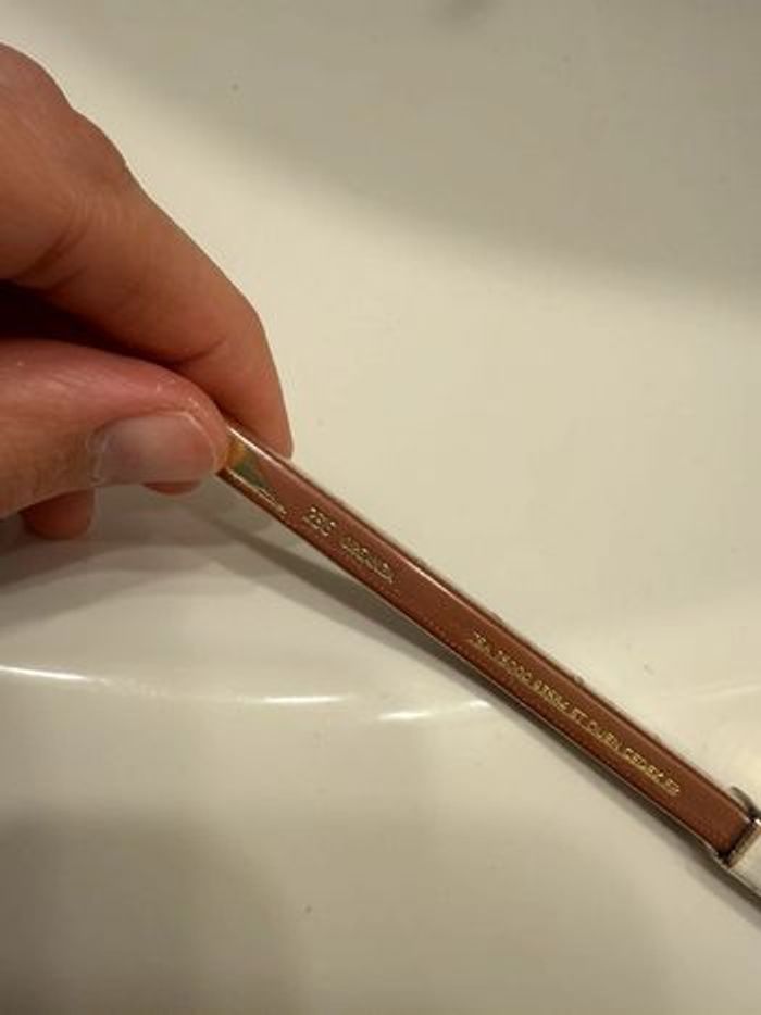 Lot de produits de maquillage - photo numéro 3