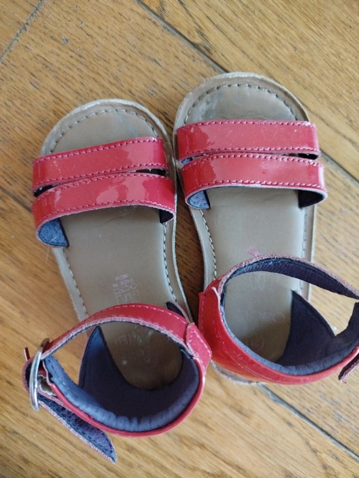 Sandales rouges - photo numéro 7