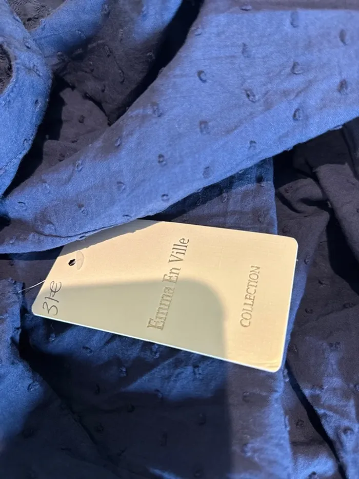 Très belle blouse en broderie anglaise femme - photo numéro 5