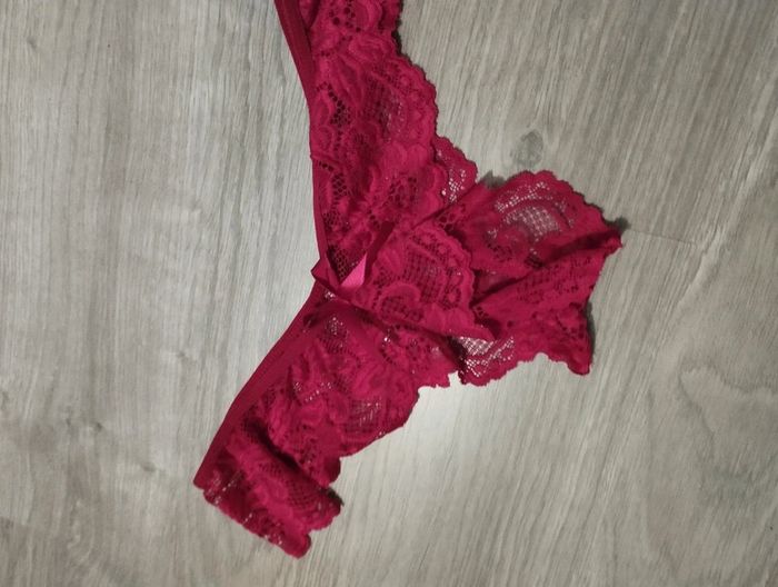 Ensemble nuisette + culotte rouge dentelle neuf - Taille XL 42 - photo numéro 11