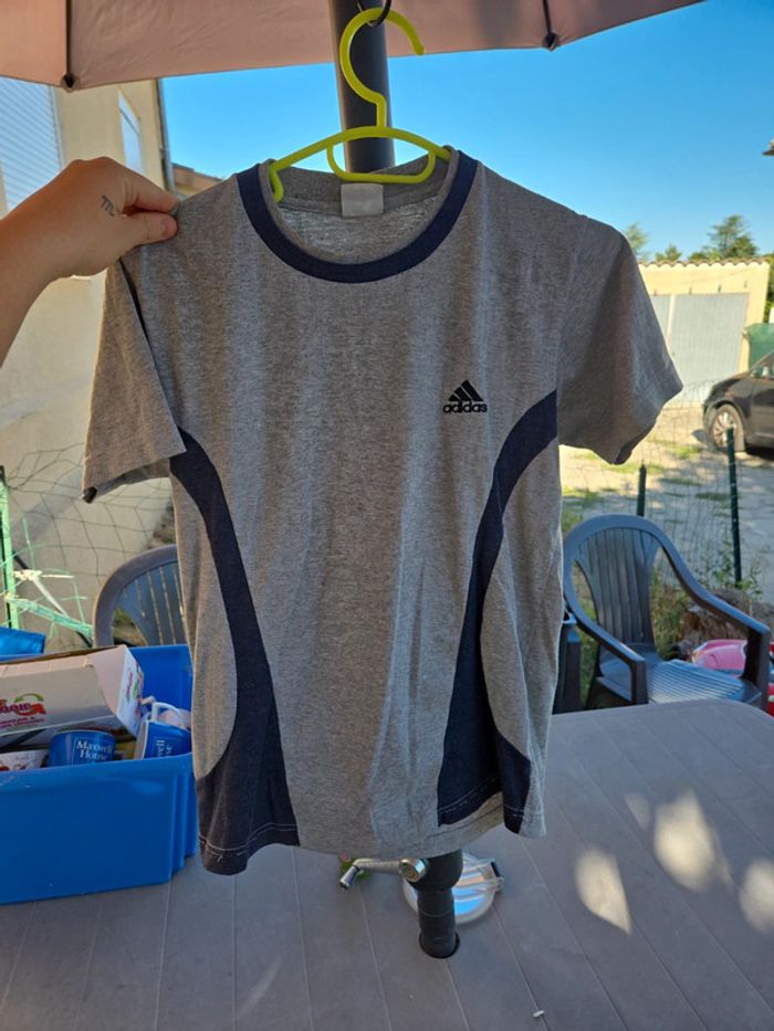 T-shirt Adidas