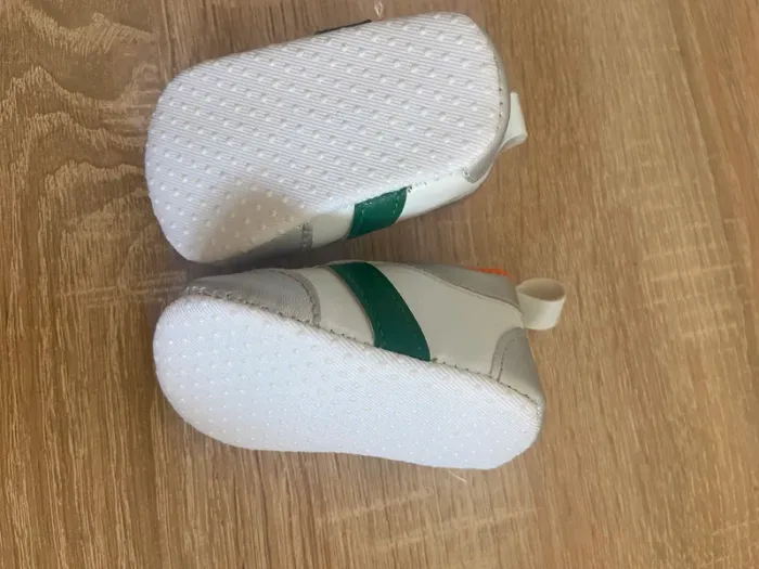 Basket bébé neuve - photo numéro 4