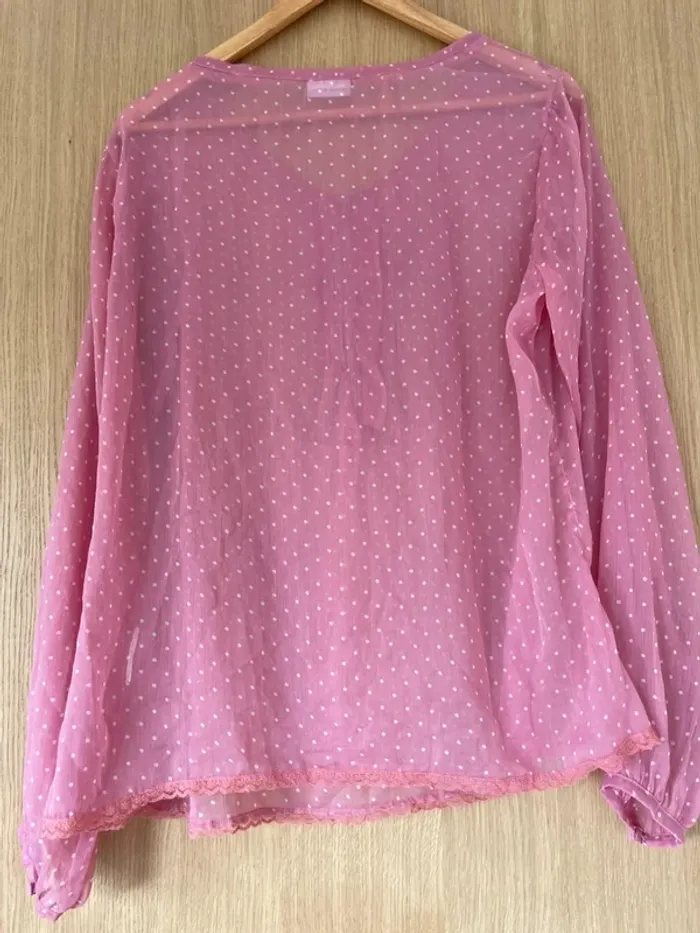 👚Blouse rose à pois blancs translucide de la marque street one 38 - photo numéro 2