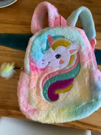 Sac à dos peluche licorne 🦄