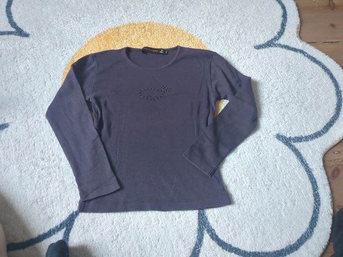 T-shirt baleine violet strass 6 ans comme neuf