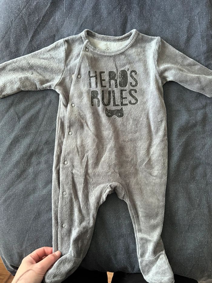 Lot 8 pyjamas bébé garçon 6 mois - photo numéro 11
