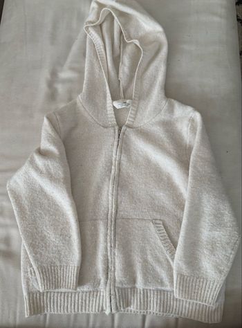Gilet laine capuche 122/128