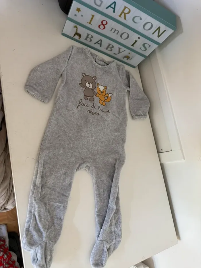 Pyjama velours 18 mois