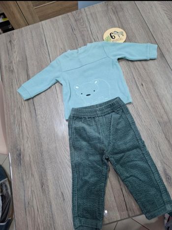 Ensemble taille 6 mois