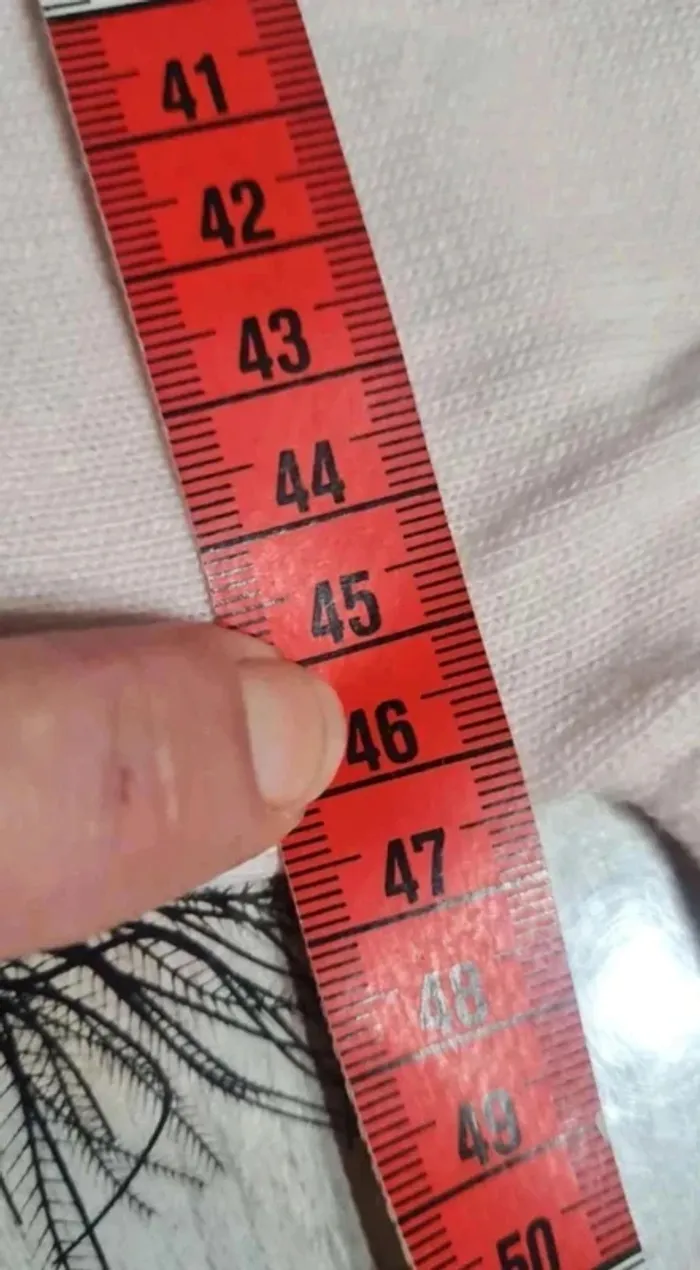 Pull epaules dénudée - photo numéro 9