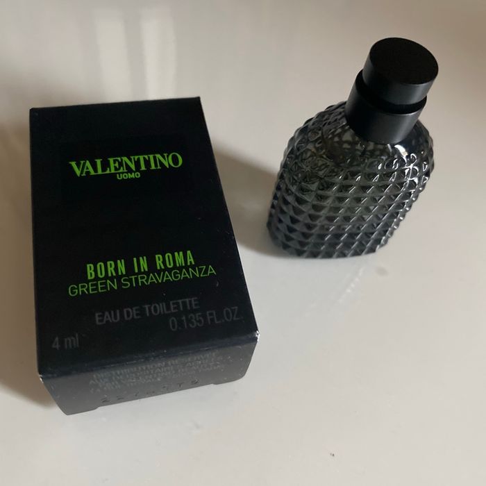 Miniature parfum valentino