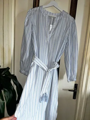 Robe chemisier blanc à rayures bleues, taille S, Neuf avec étiquette - H&M