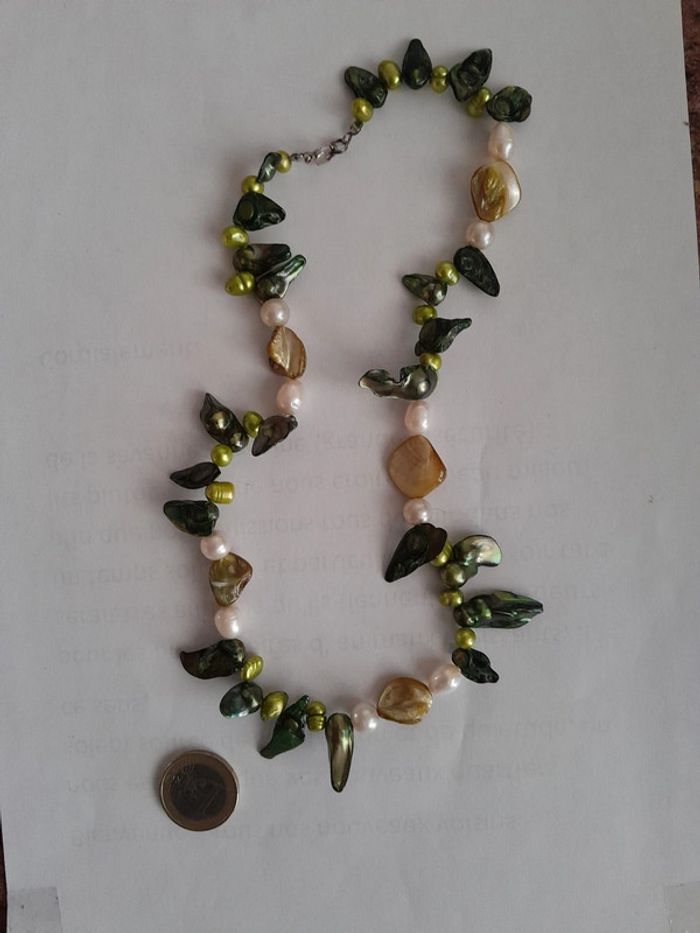 Magnifique ras du cou vintage en nacre