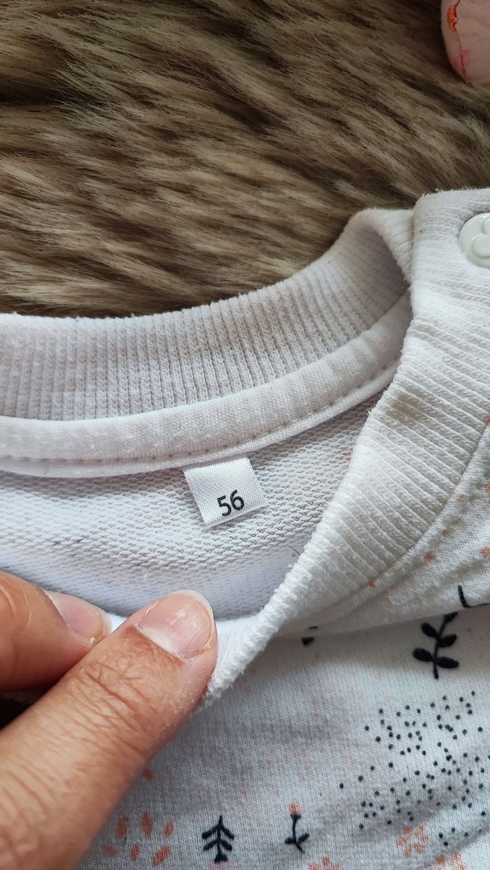 Sweat blanc 1 mois - photo numéro 4